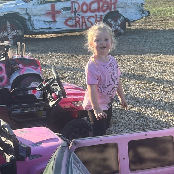 LIVE SHOW LISTING - Picture 5 of 7